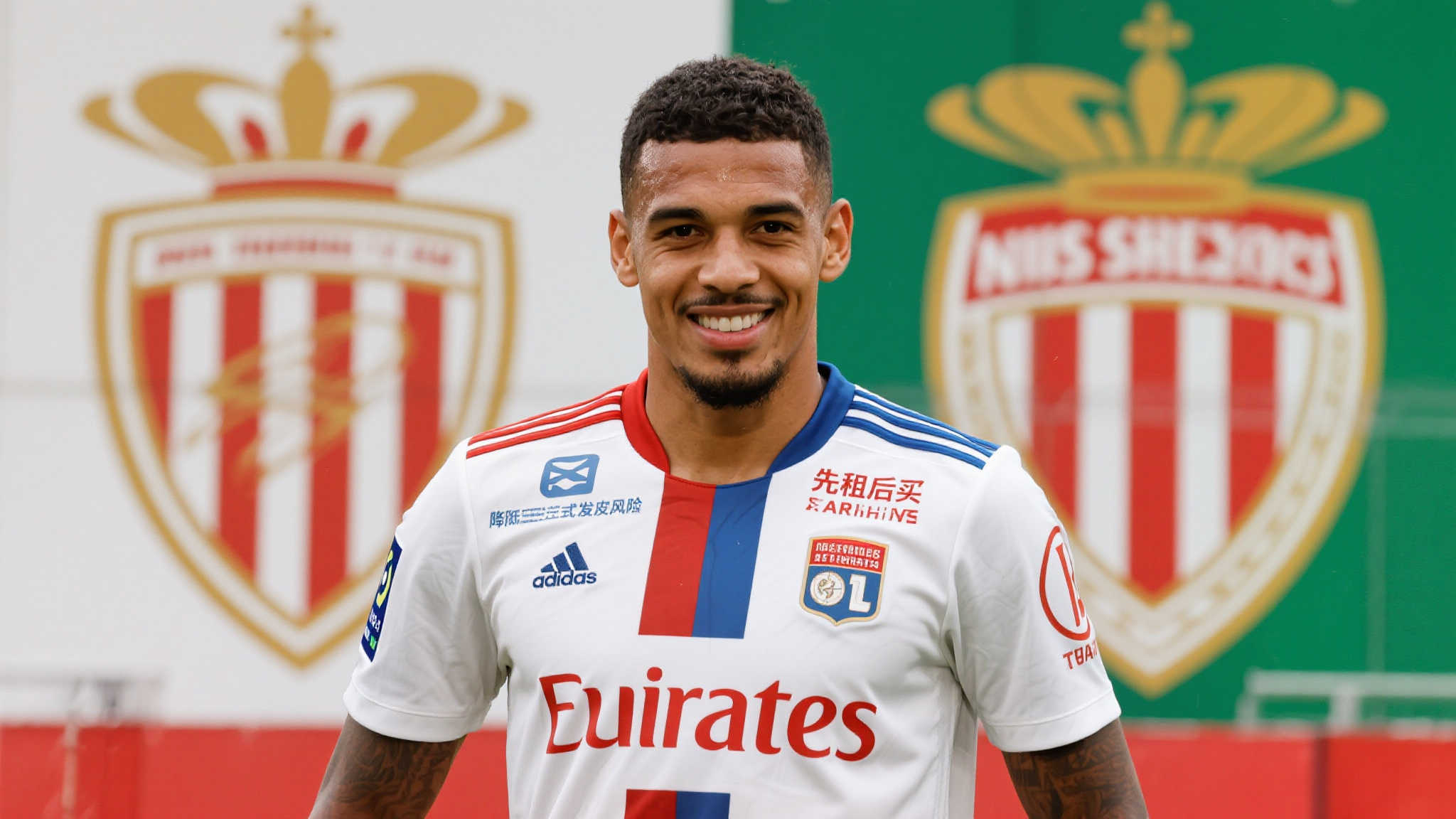 值得注意的是，无论是尼斯还是塞维利亚，此次交易方案